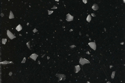 PE 814 Pebble Ebony Staron®